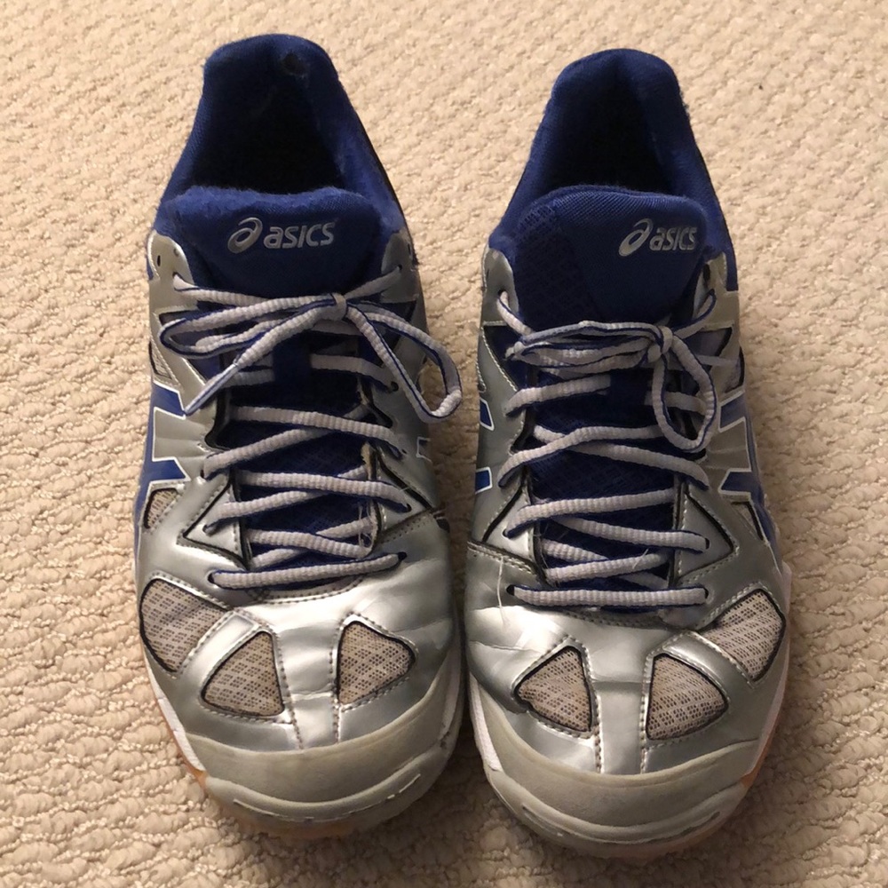 Women’s volleyball shoes